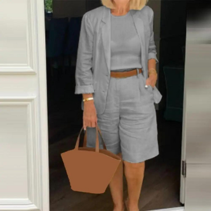 TS | Luxurious blazer and shorts ensemble for women