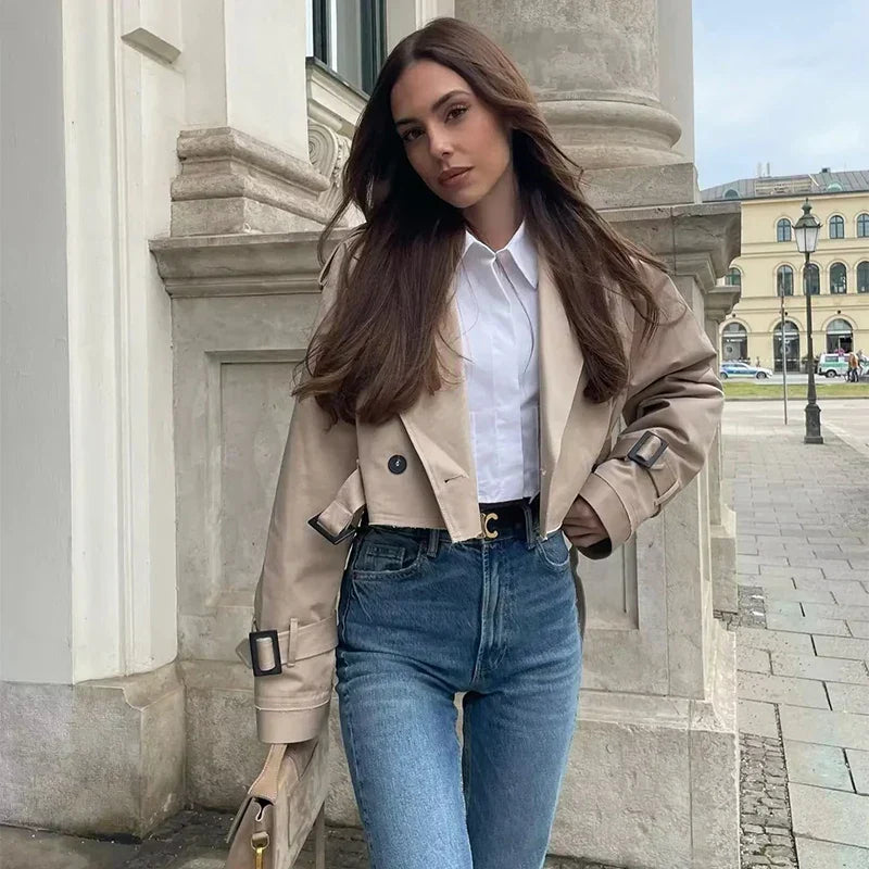 LM | Uncomplicated and chic general coat