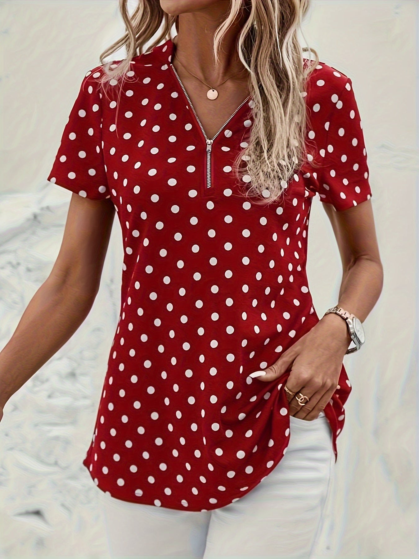LM | zipper and short sleeves