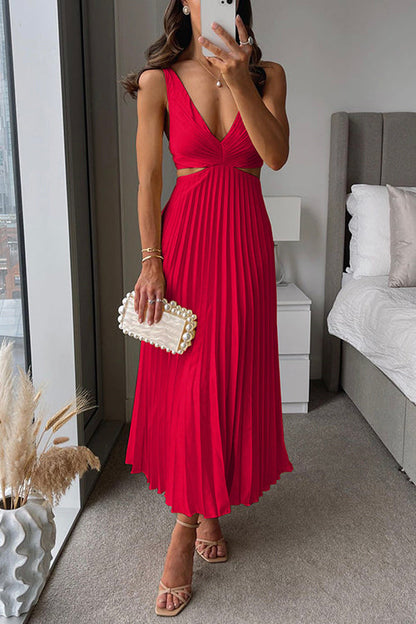 LM | V-neck pleated maxi dress