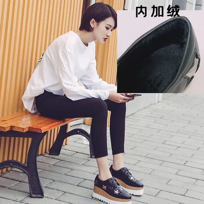 Durable and Supportive Orthopedic Sneakers