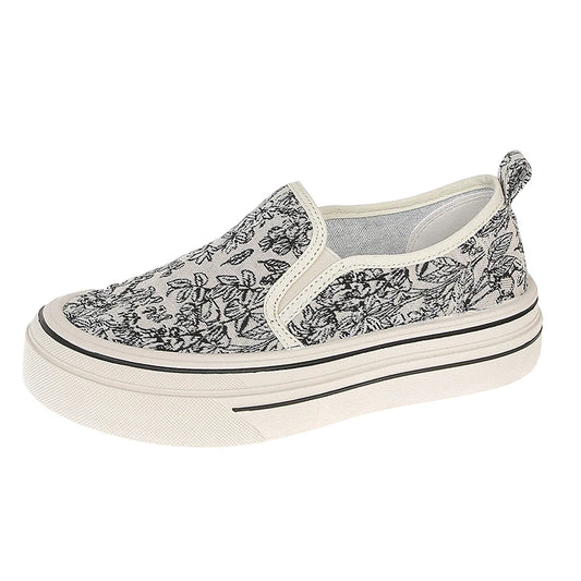 Versatile and Supportive Orthopedic Sneakers