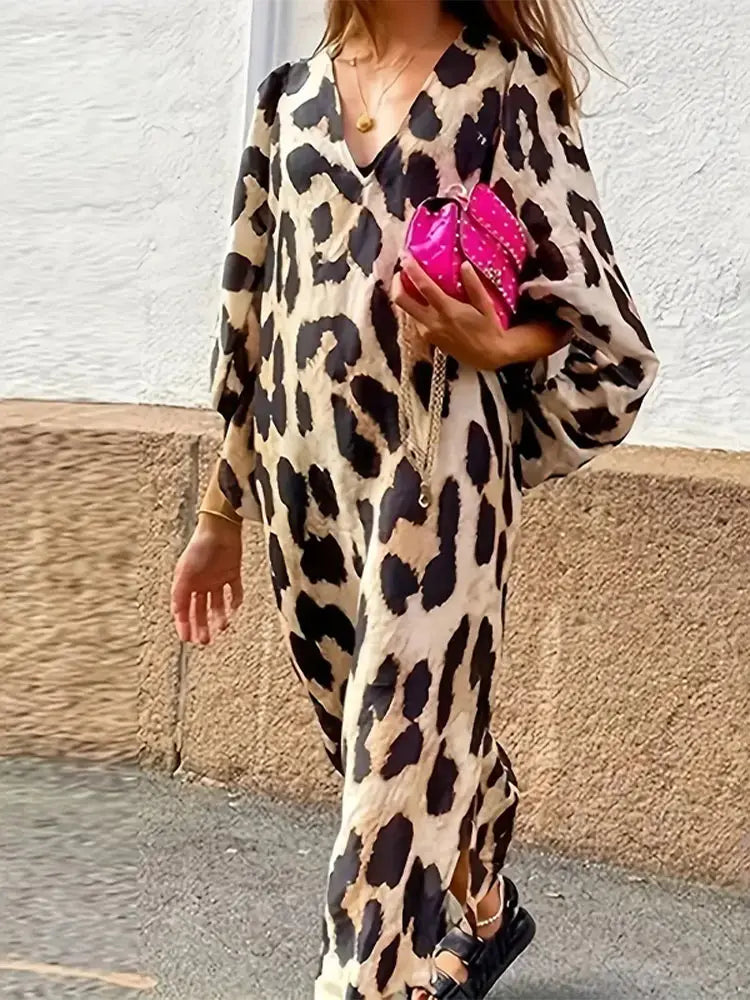 LM | Midi dress with leopard print and three-quarter sleeves