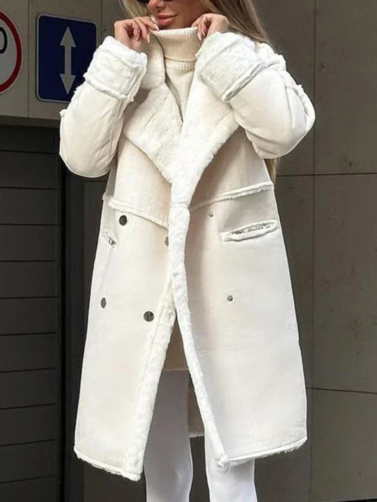 LM | Fashionable and effortless coat