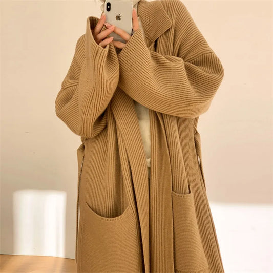 LM | Modern and fashionable coat
