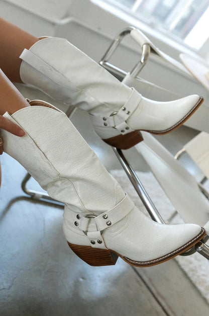 High-Quality Orthopedic Boots