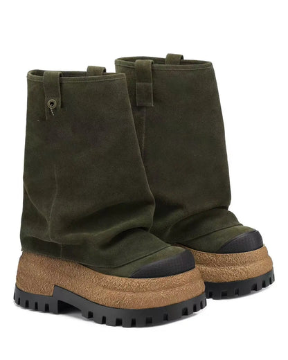 Tailored and Comfortable Orthopedic Boots