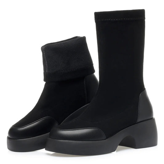 Versatile and Supportive Orthopedic Boots