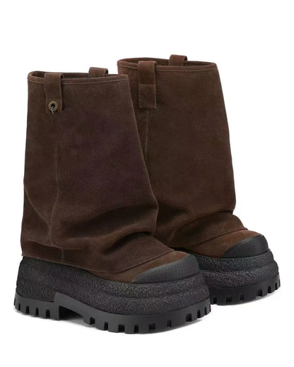 Tailored and Comfortable Orthopedic Boots