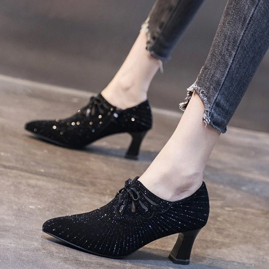 Tailored and Comfortable Orthopedic Heels
