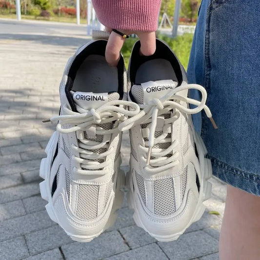 Durable and Supportive Orthopedic Sneakers