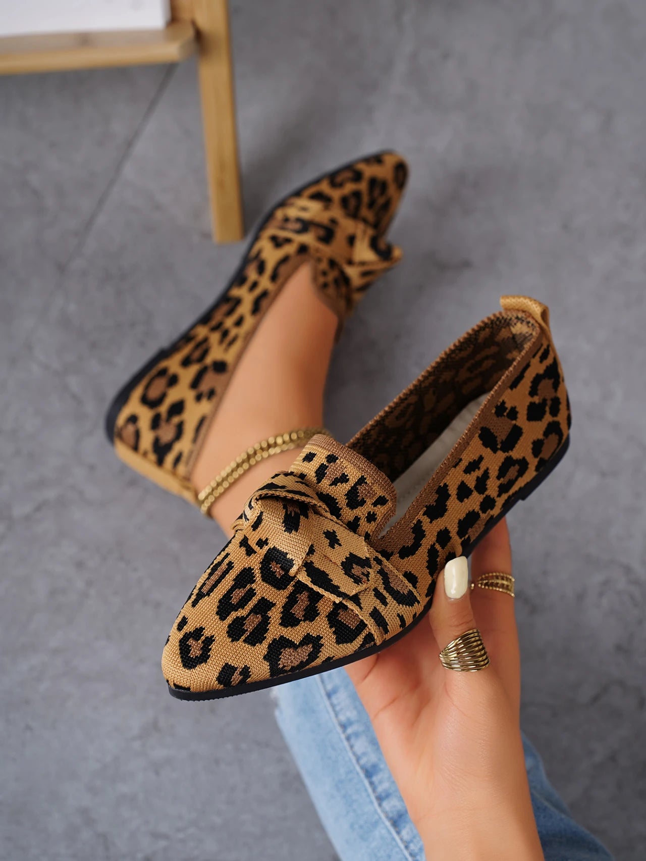 Tailored and Comfortable Orthopedic Shoes