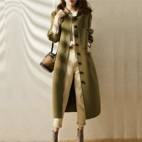 LM | Modern and fashionable coat