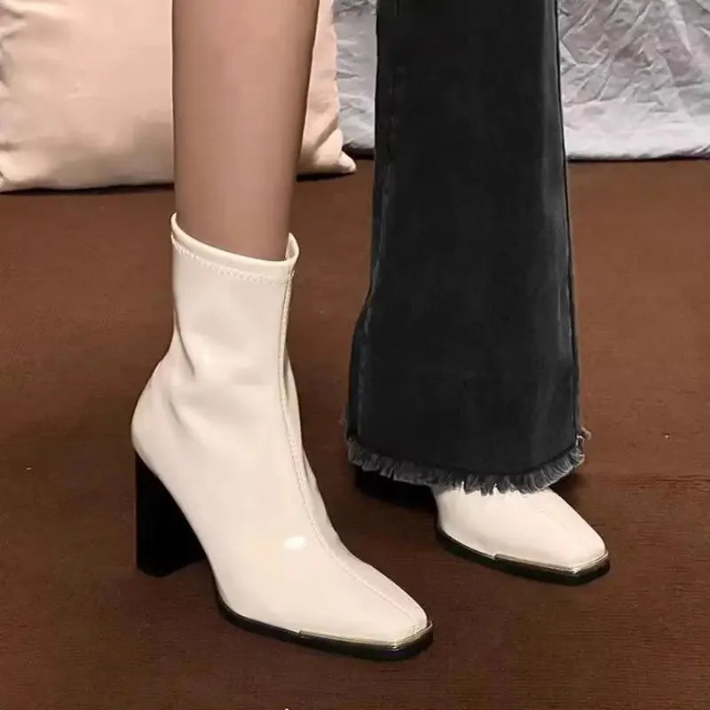 Versatile and Supportive Orthopedic Heels
