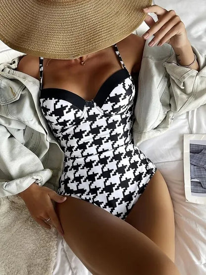 LM | Fashionable and minimalist general swimsuit