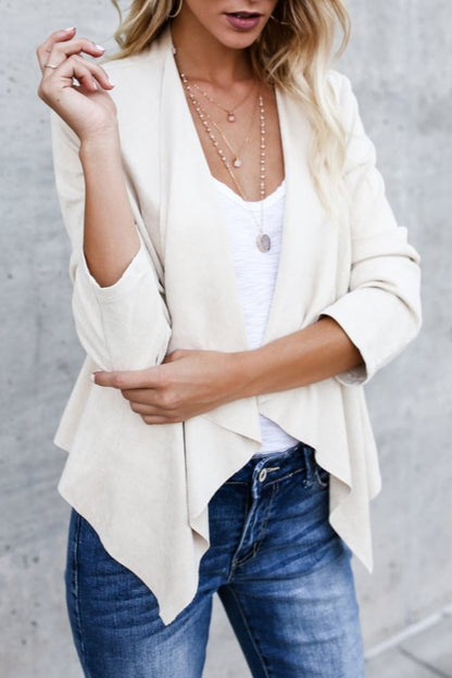 LM | Modern and fashionable coat