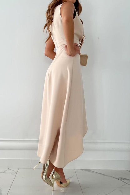 LM | Chic wrap midi dress with V-neckline