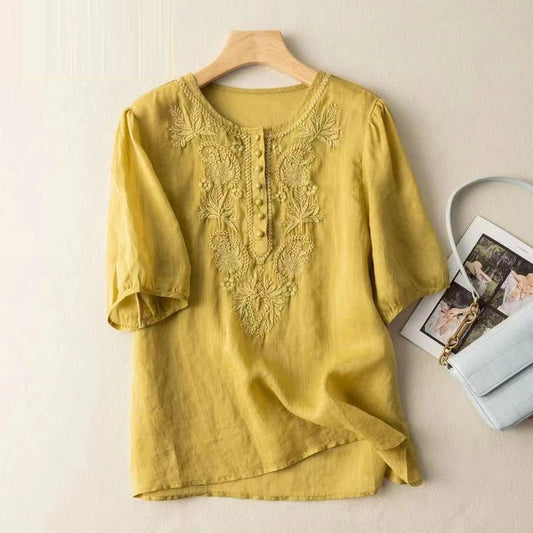 LM | Elegant blouse with embroidery