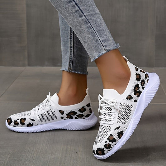 LM | Soft and cool sneakers