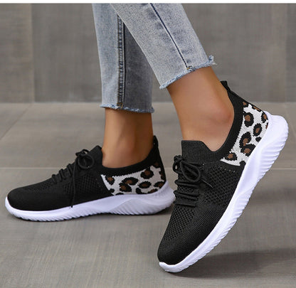 LM | Soft and cool sneakers