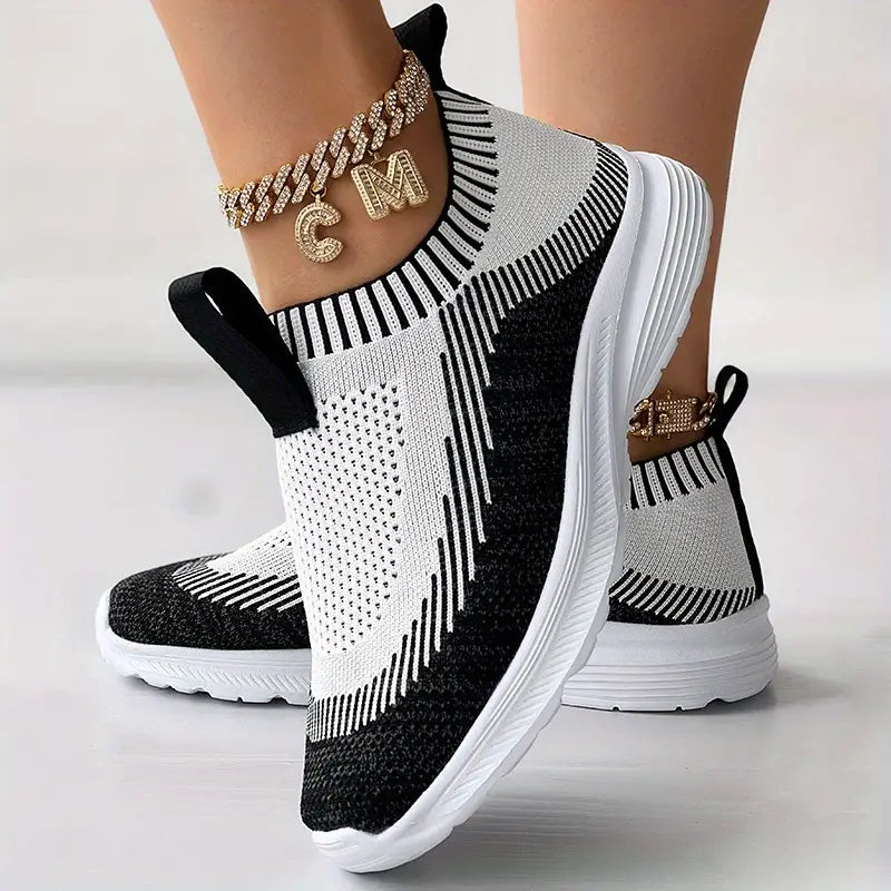 LM | Relaxed and timeless general sneakers