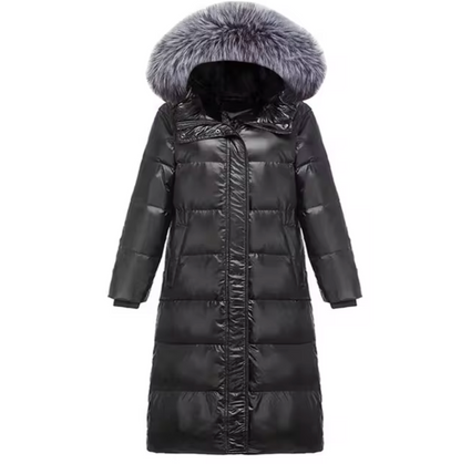 LM | Fashionable and minimalist coat