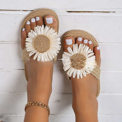 LM | Women's flat casual bohemian sandals with flower