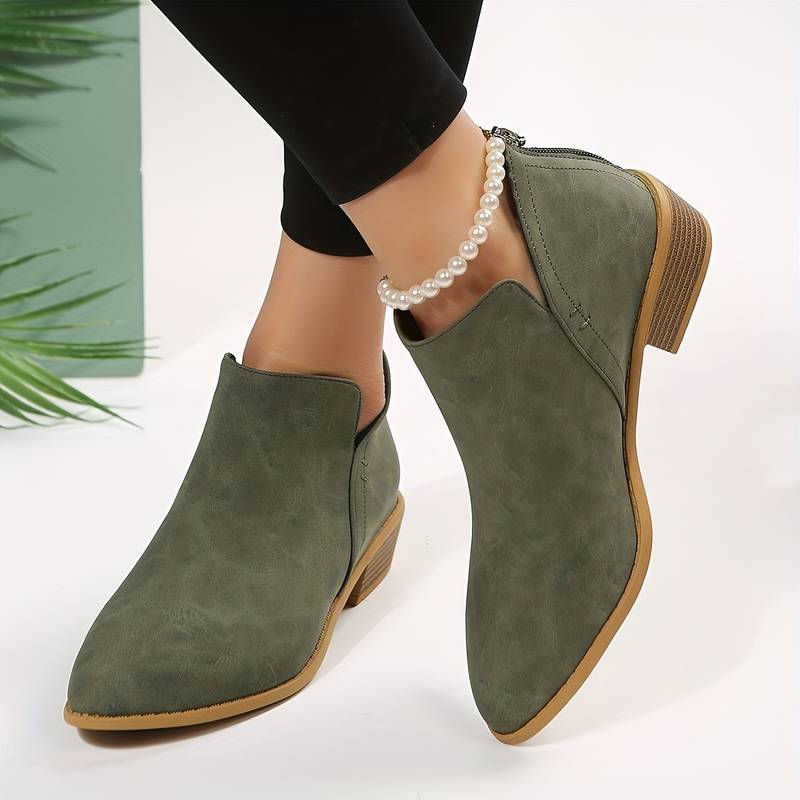 LM | Glamorous and fresh boots