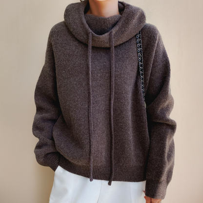 LM | Classic and elegant winter hoodie