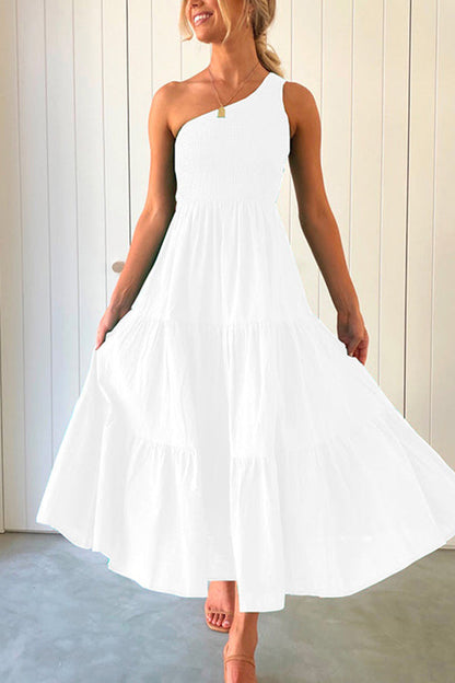 LM | Off-the-shoulder, sleeveless, ruffled maxi dress with ruffles