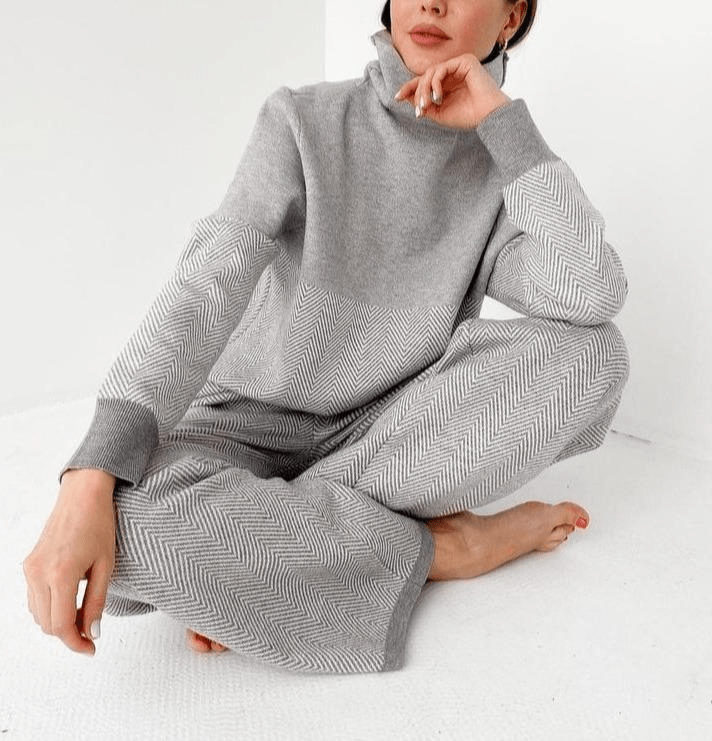 LM | Trendy and elegant winter dress