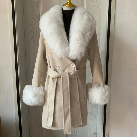 LM | Classic and elegant winter coat
