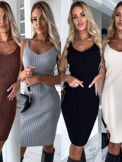 LM | Sleeveless dress with matching sweater