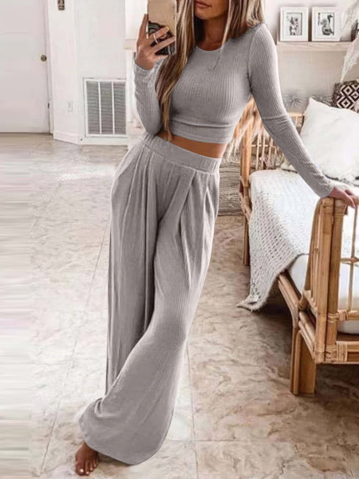 LM | Casual and comfortable winter top